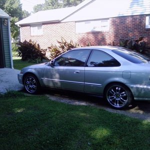 My Car with rims/no center caps..