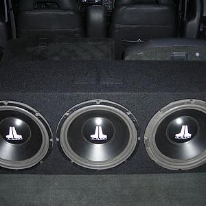 JL Audio 12w6v1's in custom Box
