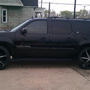 luech kustom car audio 646 529 2922