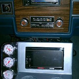 luech kustom car audio 646 529 2922