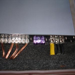ESX-4120 Amplifier (SUB)