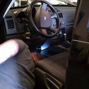 2011 DODGE NITRO WITH BEATS