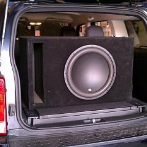 2011 DODGE NITRO WITH BEATS