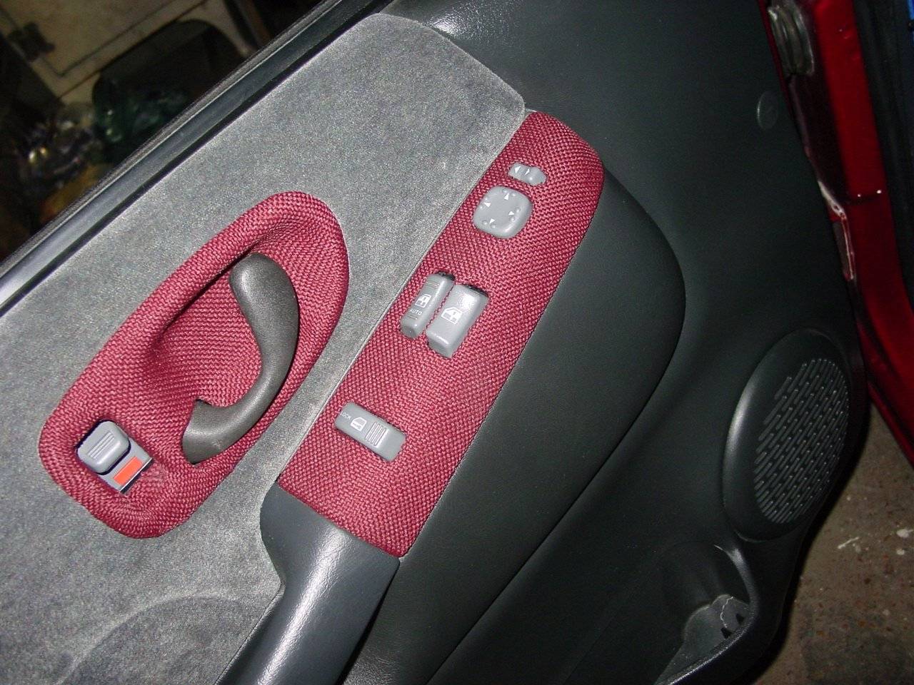 12driversdoorpaneltweedcloseup03
