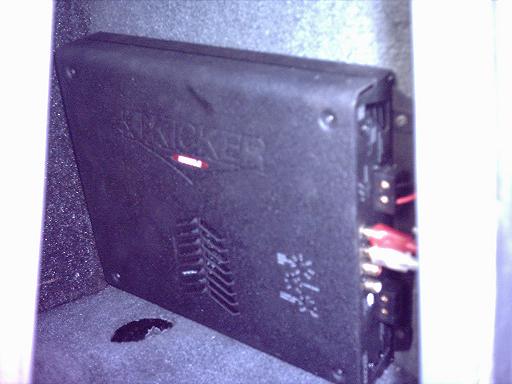 a pic of teh amp in teh install