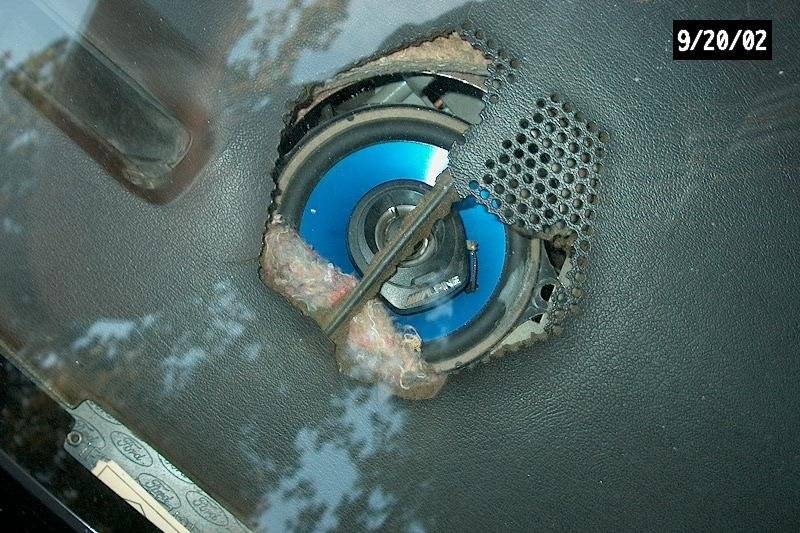Alpine Tweeters in Front Dash