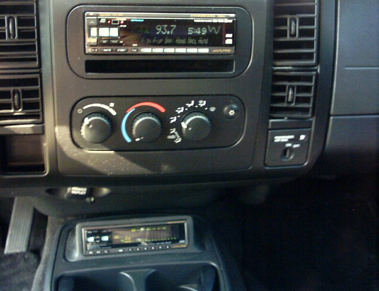 DODGE DAKOTA R/T