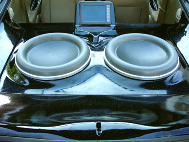 Eclipse fiberglass trunk. 2 13W7 ' s and a Clarion monitor
