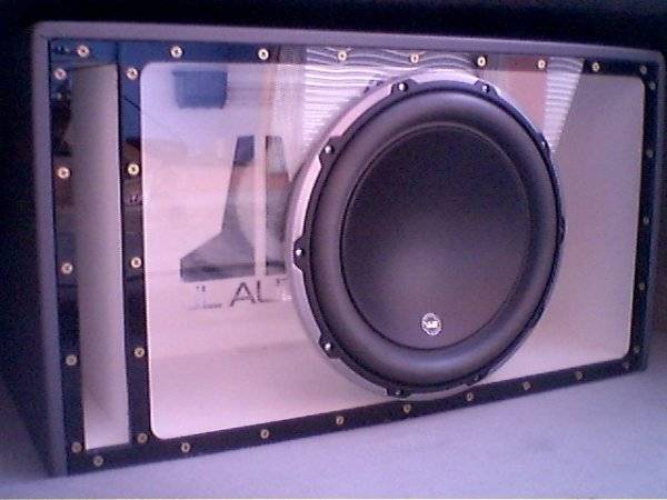 JL 12W6v2 &amp; Enclosure