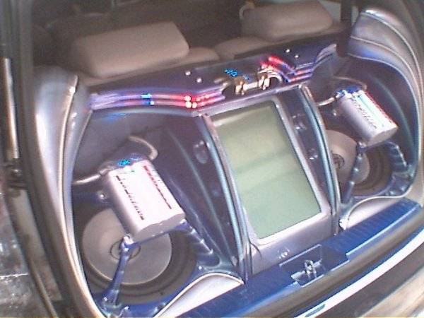 Mitsubishi Grandis Indonesia
