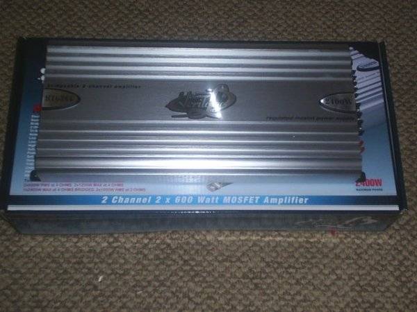 My Lanzar HTG264 Amp