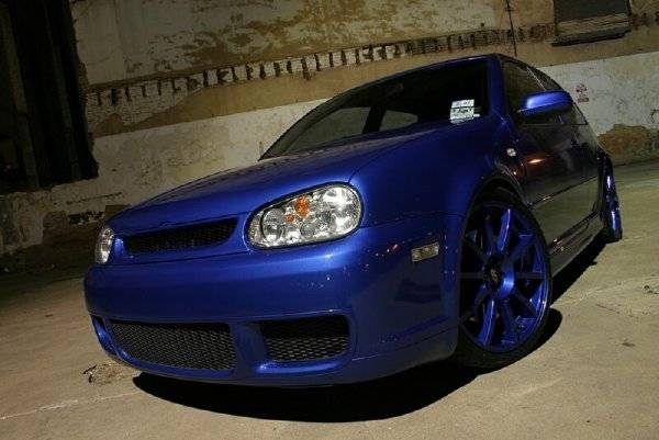 R32
