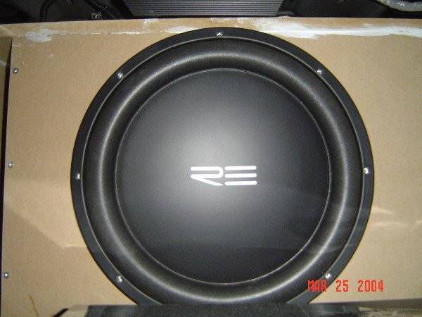 RE SX 15" Close-up