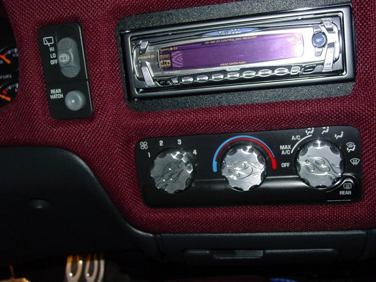 Tweeded Dash Kenwwod HeadUnit