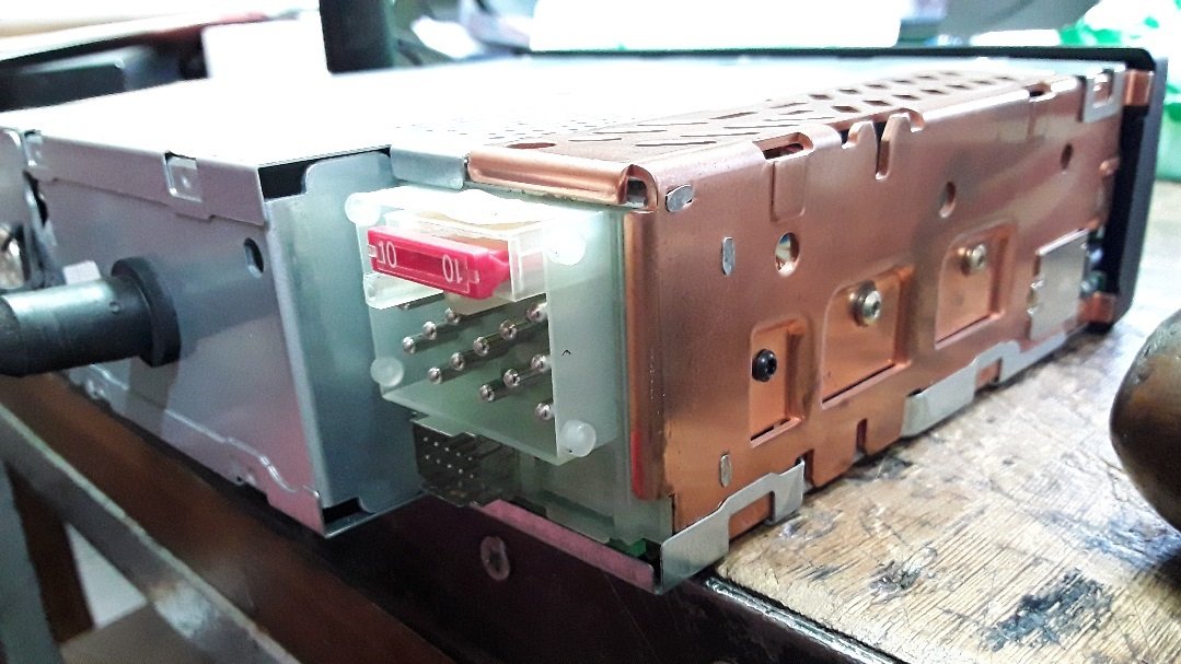 VA Head Unit rear.jpg