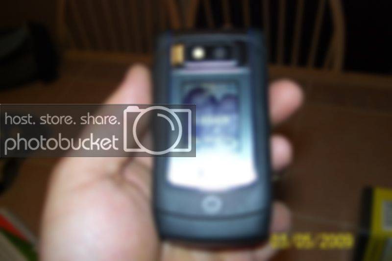 phones005.jpg