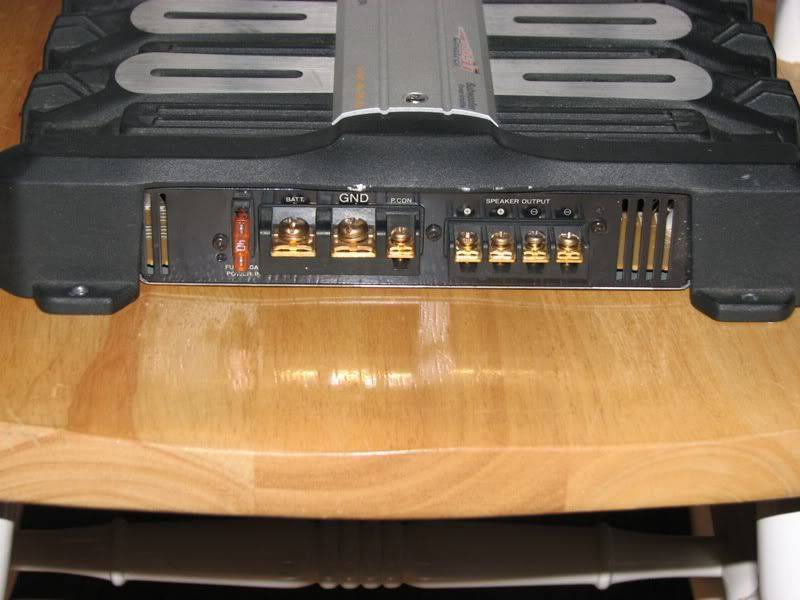 kenwoodsubamp002.jpg