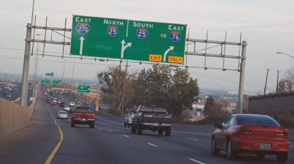 us36-270-25sign.jpg