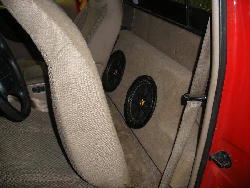 00_Ford_Ranger_Standard_Cab_Sub_041.jpg