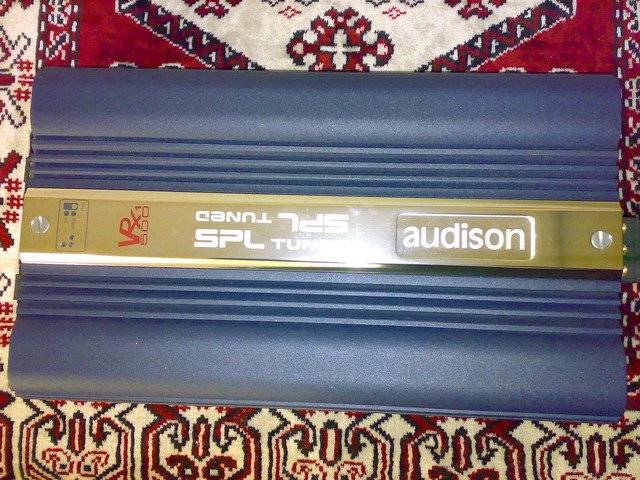AudisonVRx1_500-1.JPG