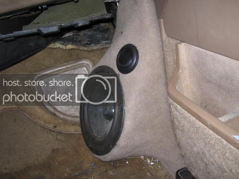 kicks002.jpg