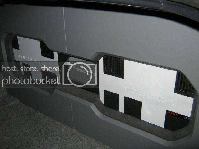 335111280.jpg