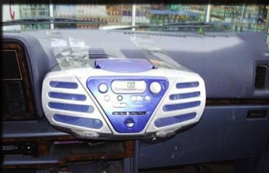 car-stereo-fail.jpg
