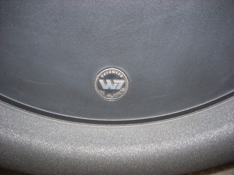 521273986_GVenm-L.jpg