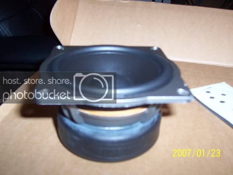 speakers007.jpg