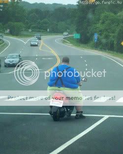 fatguysonvespas.jpg
