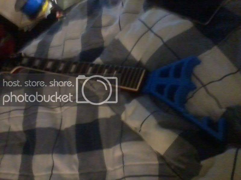 spiderwebguitar_zps3b1b5abe.jpg