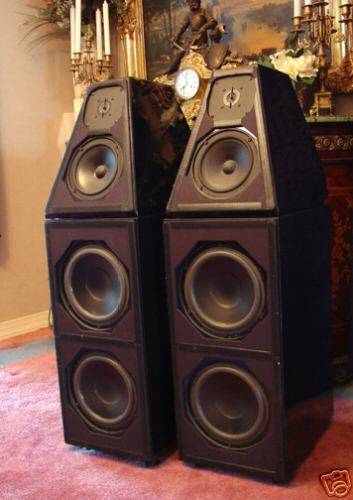 Wilson_Audio_Watt_Puppy_WATT_Puppy_Puppies.jpg