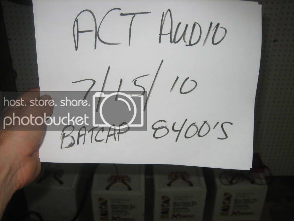 batcap8400008.jpg