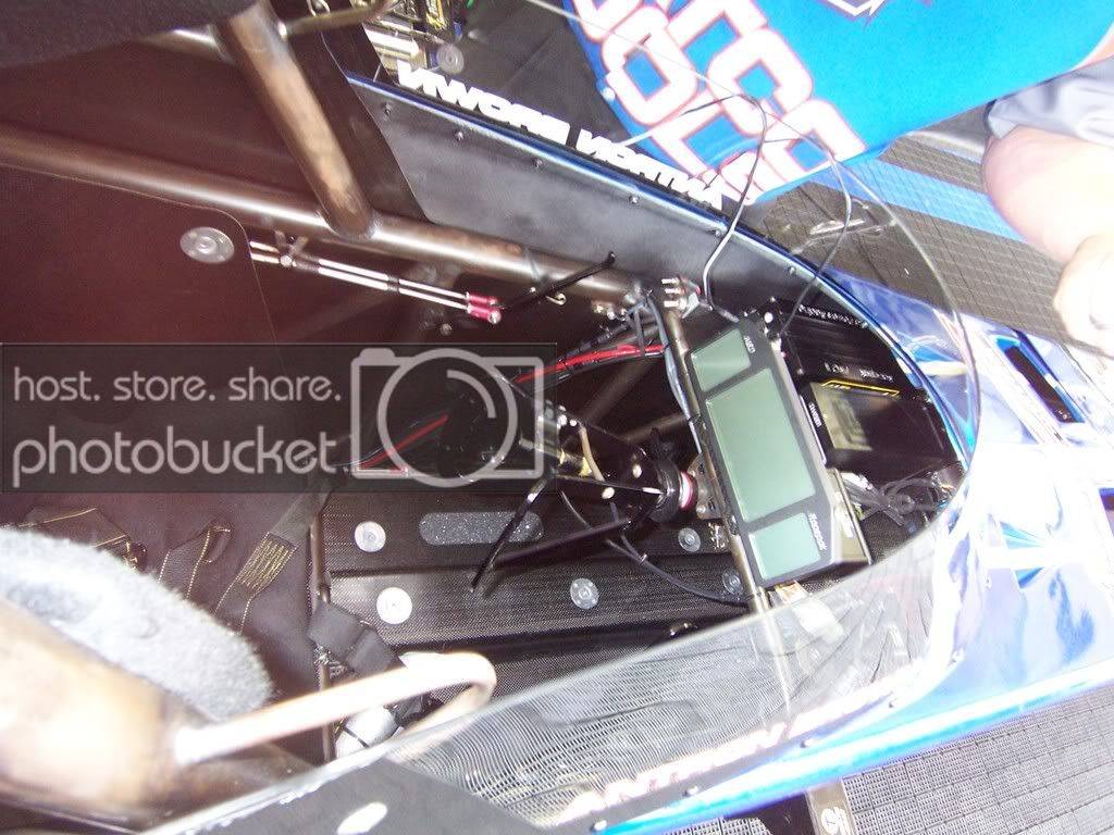 nhra007.jpg