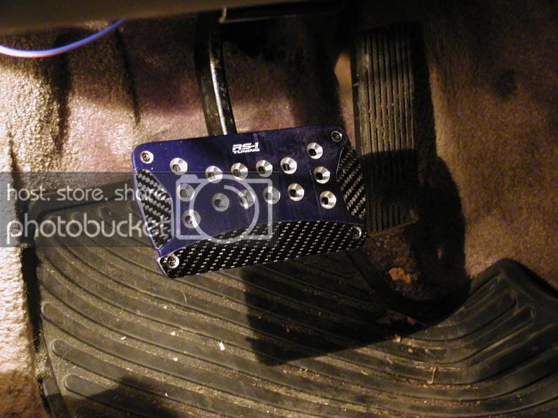 racingbrakepedalon.jpg