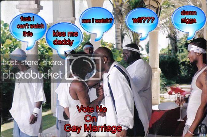lil_wayne_kissing_baby2.jpg