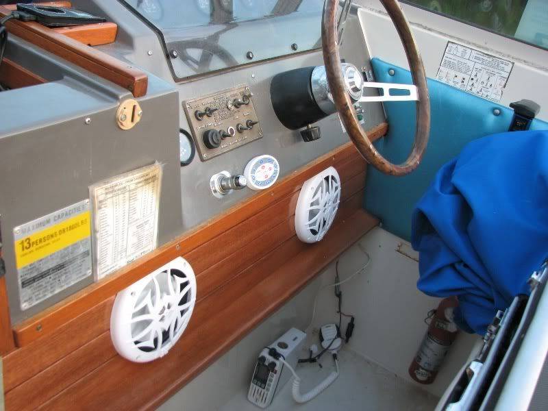RandysBoatInstall008.jpg