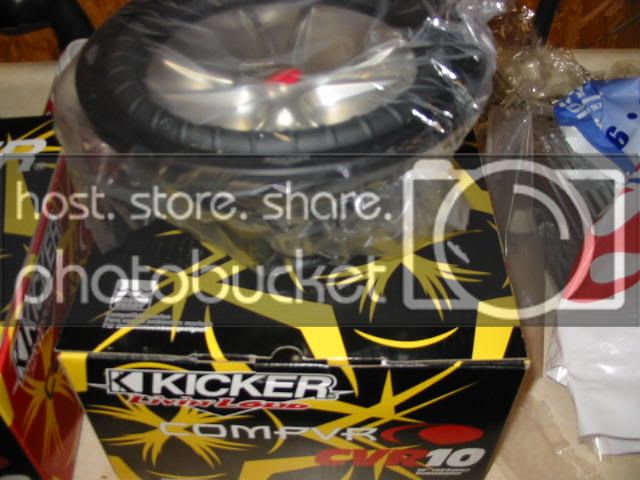 newkickersubs3.jpg