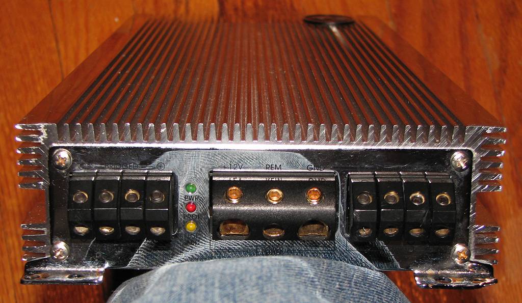 16-ST3004-Connections.jpg