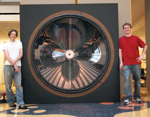 Giant-speaker.jpg