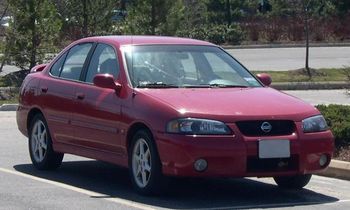 350px-Nissan_Sentra_B15.JPG