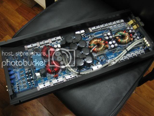 DC30001guts.jpg