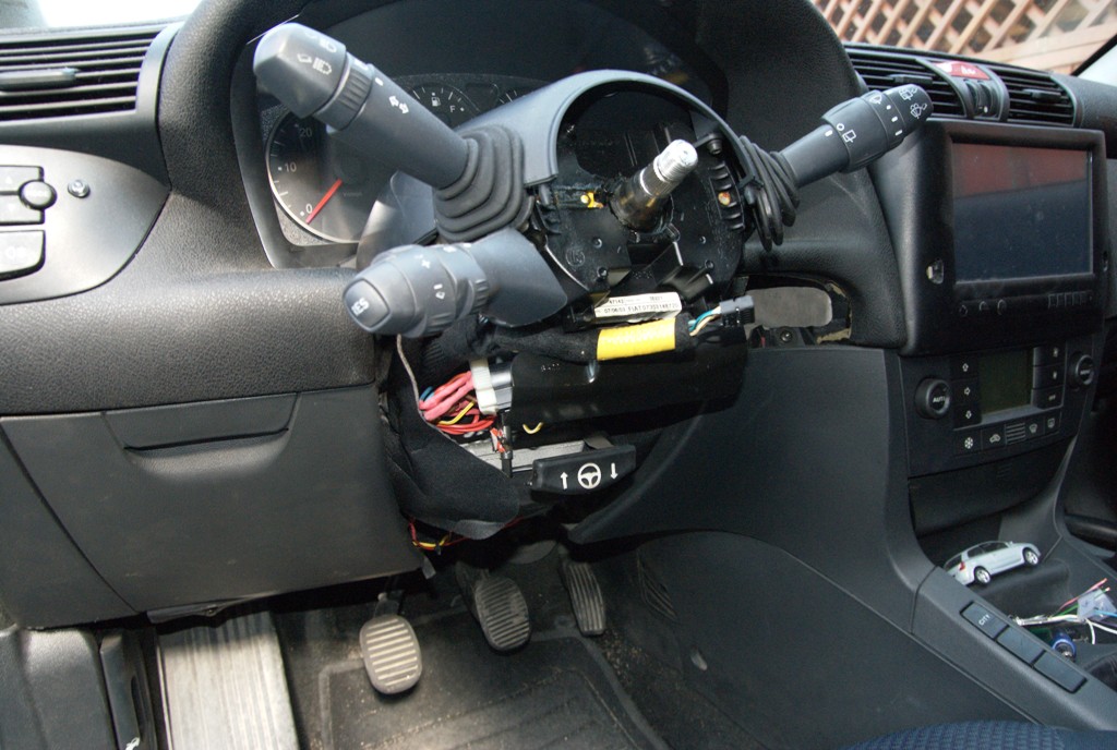 SteeringWheel4.JPG