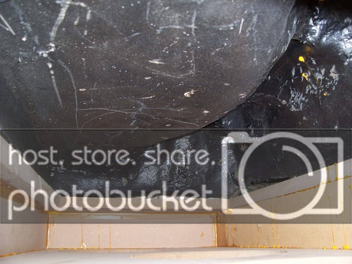 fiberglasssubbox008.jpg