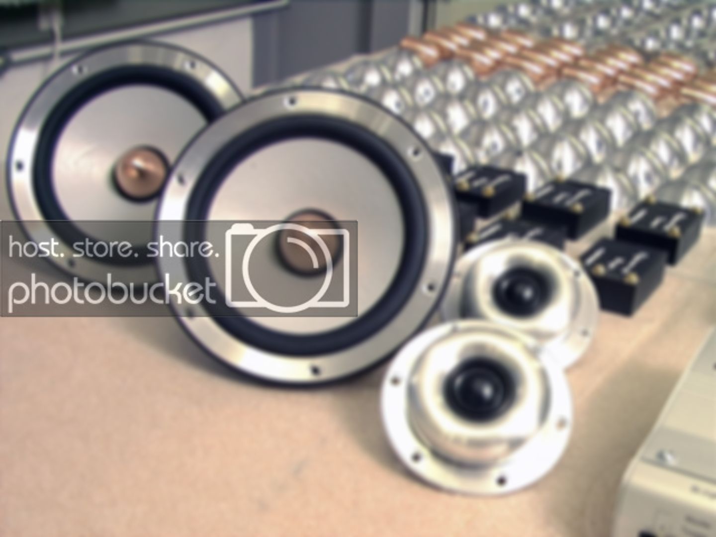 reference_production_01.jpg