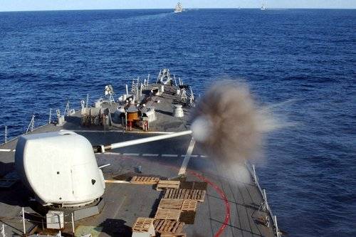 ddg-52_barry_fires-thumb.jpg