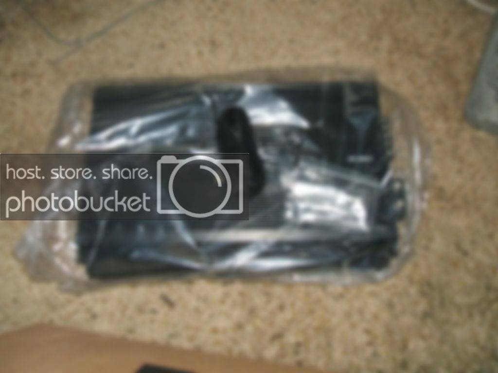 2012_0401SKARFORSALE0003.jpg