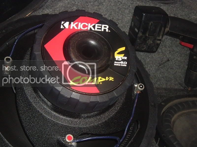 kickin002.jpg