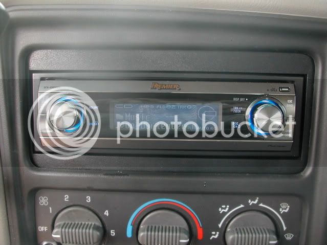 Picture002.jpg