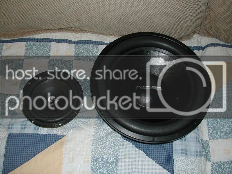 08_Logitech8_Mag15.jpg